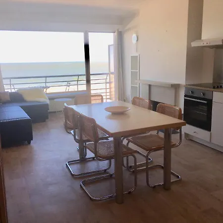 Superbe Vue Avec Balcon